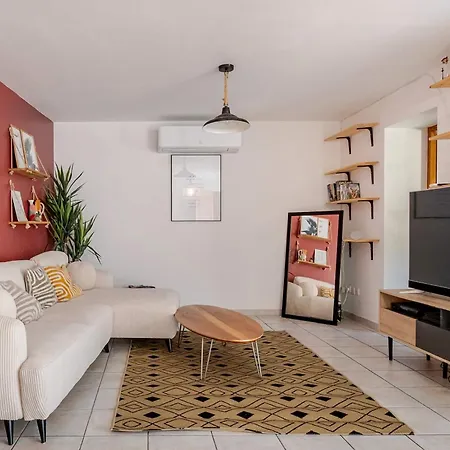 La Romana Pour 12 Personnes Avec Piscine Privee A Villa Nimes